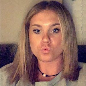 Meet your Posher, Bri